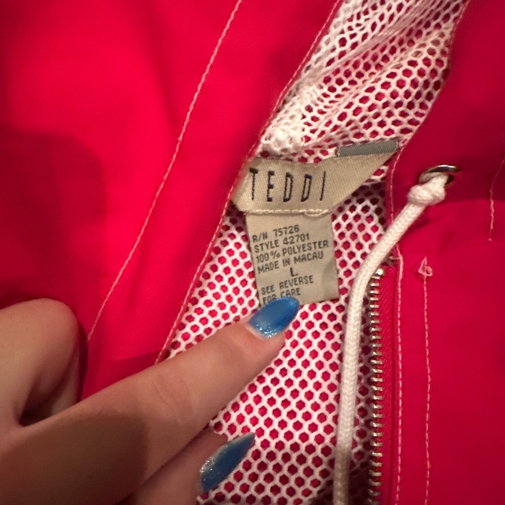 Red rain jacket - Picture 2 of 2